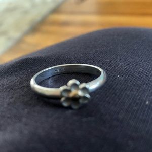 Eden hand arts ring